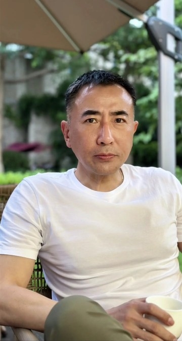 厚德载福的第一张照片--绍兴相亲服务中心