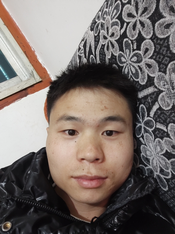麒麟区幼儿园扛把子的第三张照片--绍兴相亲服务中心