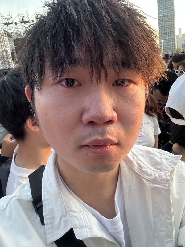 会修电脑的小杨的第一张照片--绍兴相亲服务中心