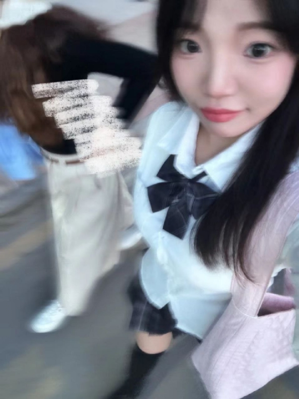 台灣小姐伊洛的第一张照片--绍兴相亲服务中心