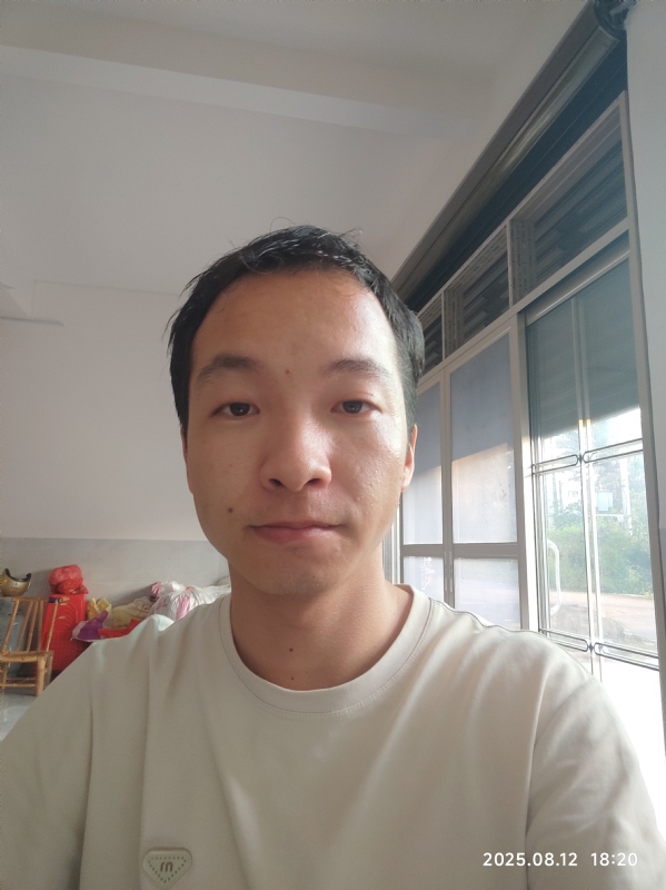 杨培鑫的第一张照片--绍兴相亲服务中心