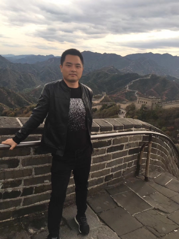 海阔天空的第一张照片--绍兴相亲服务中心