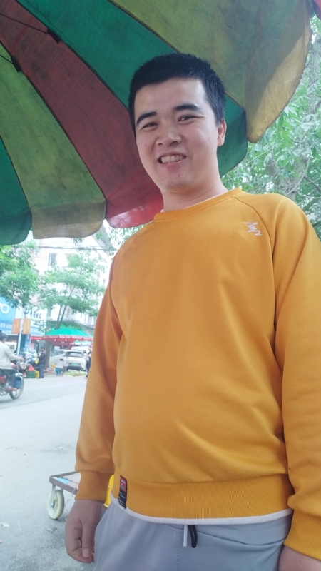 海中寻花柳的第一张照片--绍兴相亲服务中心