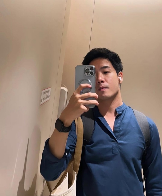 海与浪的第一张照片--绍兴相亲服务中心