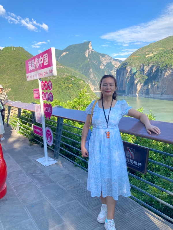 君81的第三张照片--绍兴相亲服务中心