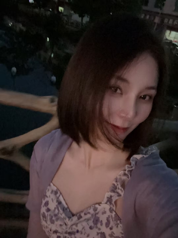 小小的第三张照片--绍兴相亲服务中心