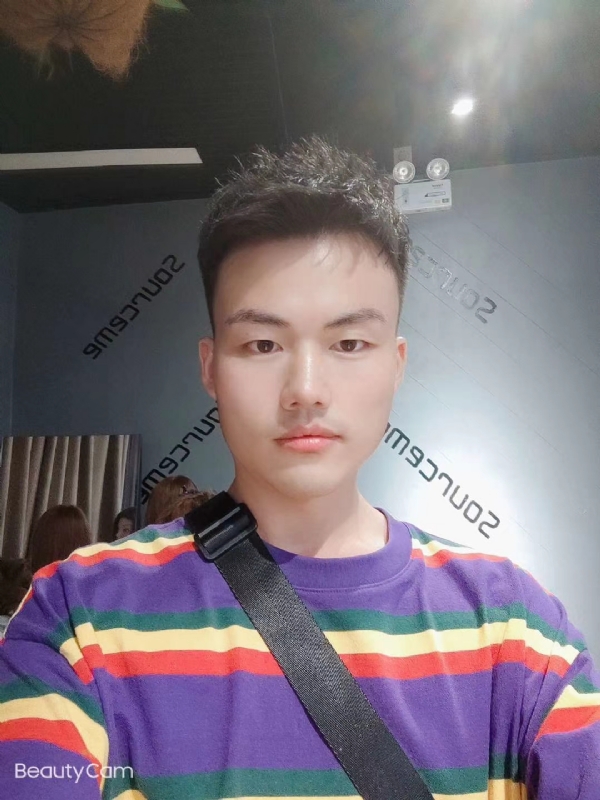 满天的星光的第四张照片--绍兴相亲服务中心