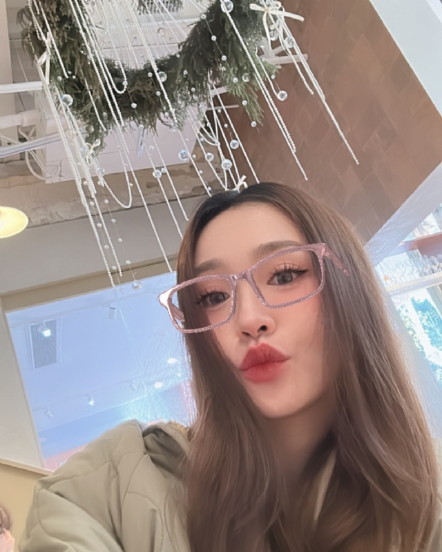 Claire的第二张照片--绍兴相亲服务中心