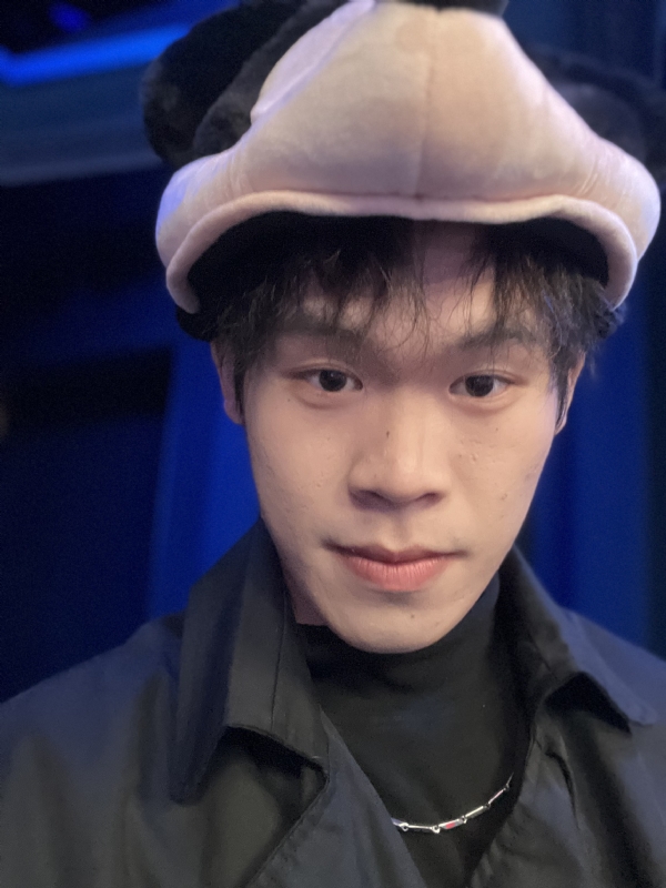 自律的杰的第一张照片--绍兴相亲服务中心