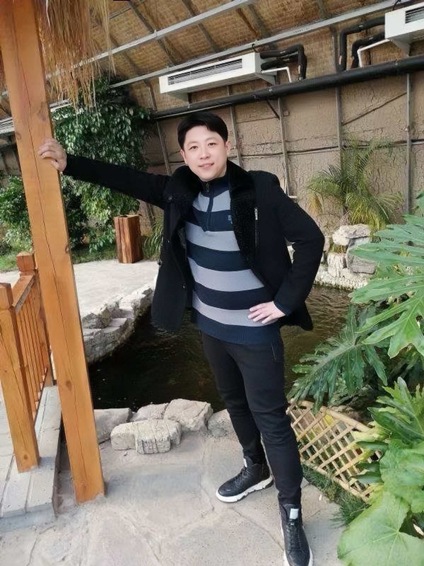 语堂的第一张照片--绍兴相亲服务中心