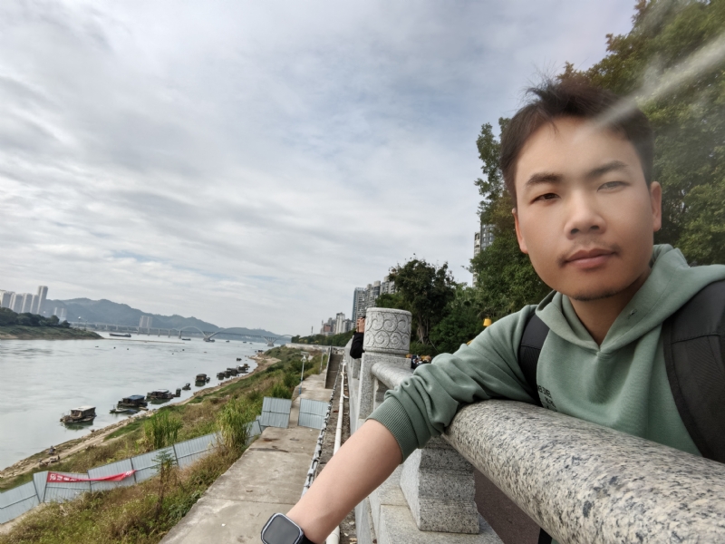 向往爱情的第三张照片--绍兴相亲服务中心