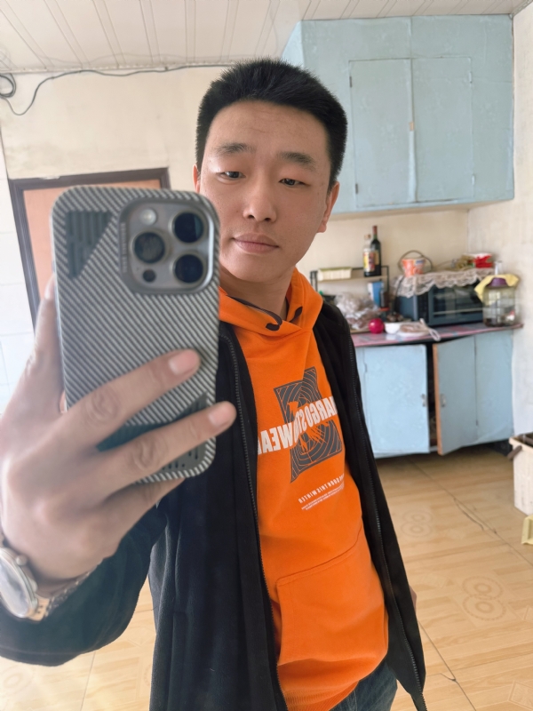 烟花易笑的第五张照片--绍兴相亲服务中心