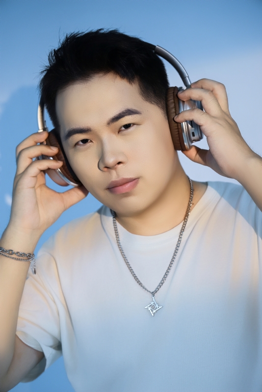 星逆的第二张照片--绍兴相亲服务中心