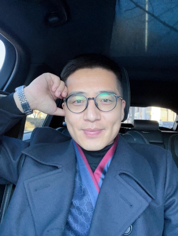 只为与你相遇的第二张照片--绍兴相亲服务中心