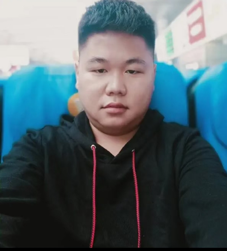 黄斌的第二张照片--绍兴相亲服务中心