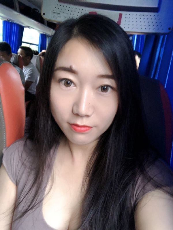 杨杨的第一张照片--绍兴相亲服务中心