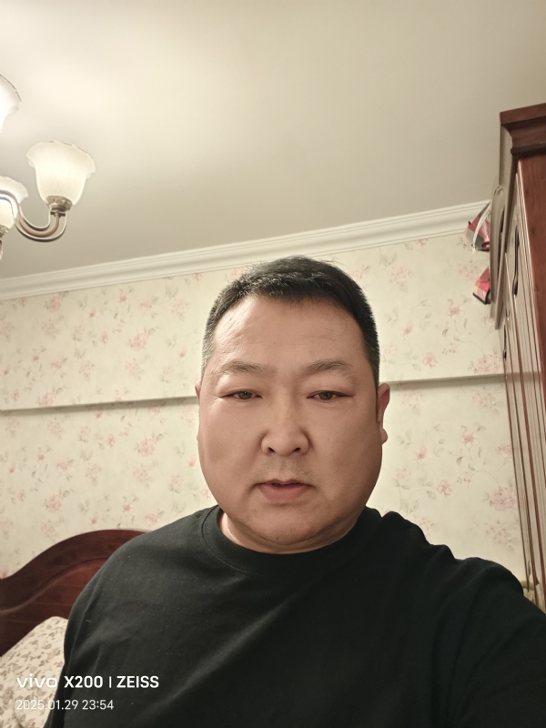 峰哥的第一张照片--绍兴相亲服务中心