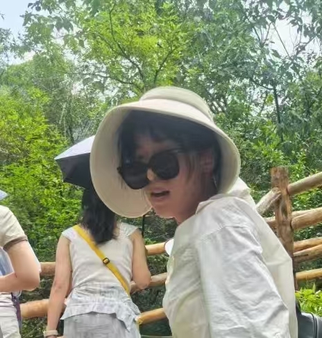 廿一的第一张照片--绍兴相亲服务中心