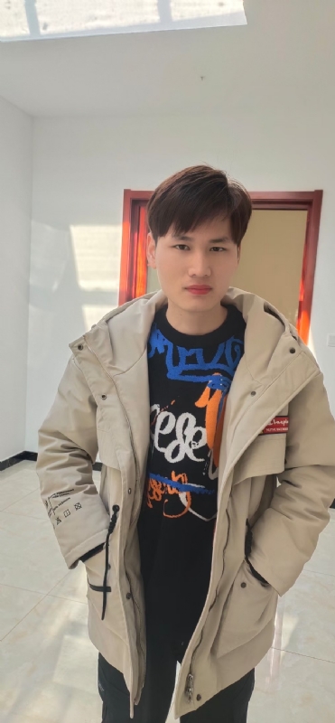 真诚的小帅的第一张照片--绍兴相亲服务中心