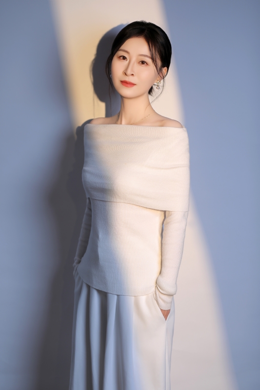 十二月雪的第一张照片--绍兴相亲服务中心