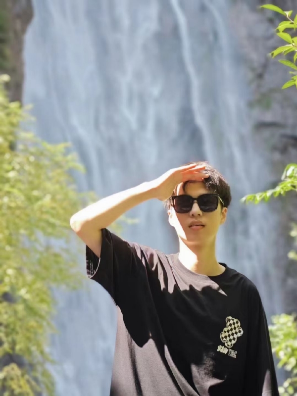 大橙子的第一张照片--绍兴相亲服务中心