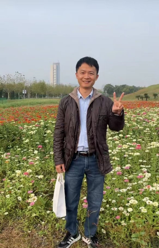 云淡风轻的第二张照片--绍兴相亲服务中心