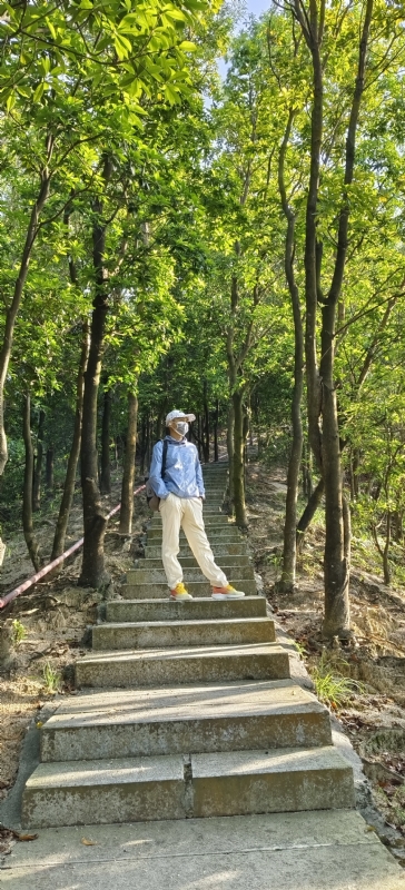 书衣的第三张照片--绍兴相亲服务中心