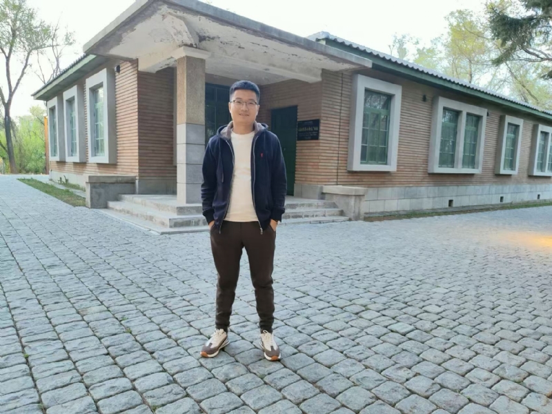 成成的第二张照片--绍兴相亲服务中心