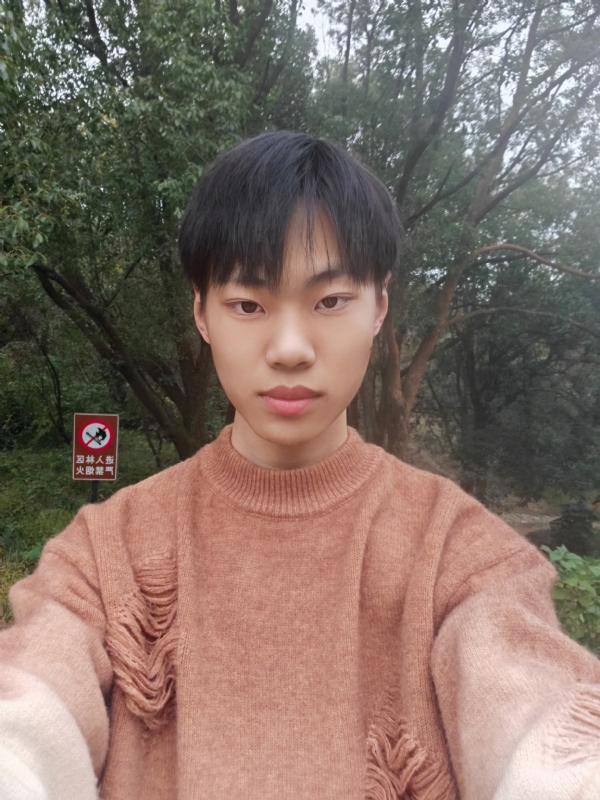 祤辰的第一张照片--绍兴相亲服务中心