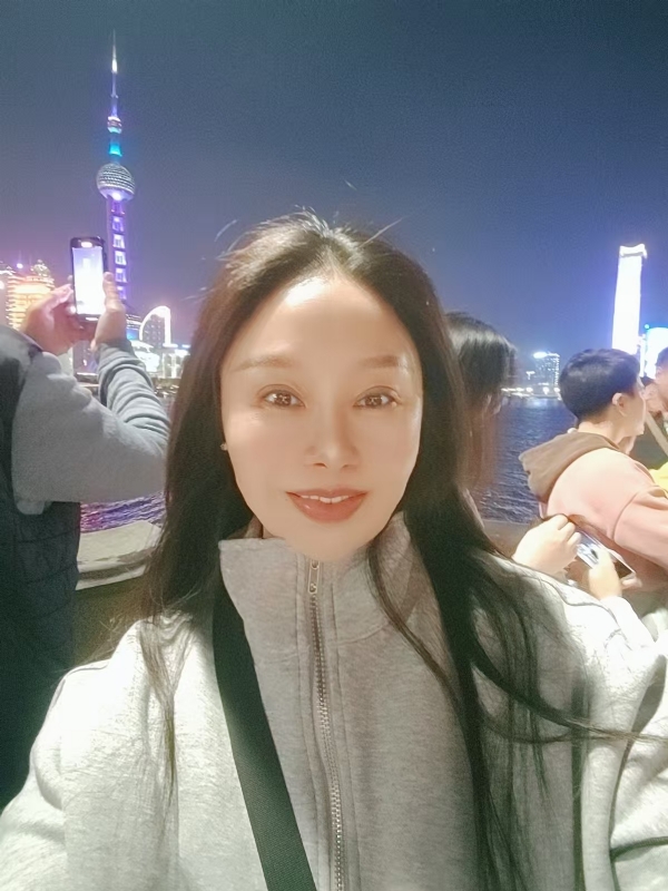 宁倩的第二张照片--绍兴相亲服务中心