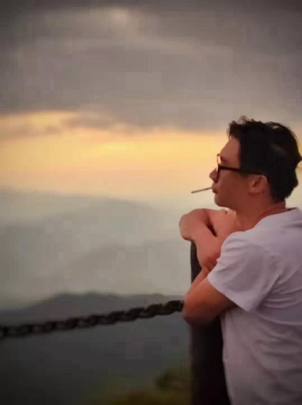 心有山海静而无边的第二张照片--绍兴相亲服务中心